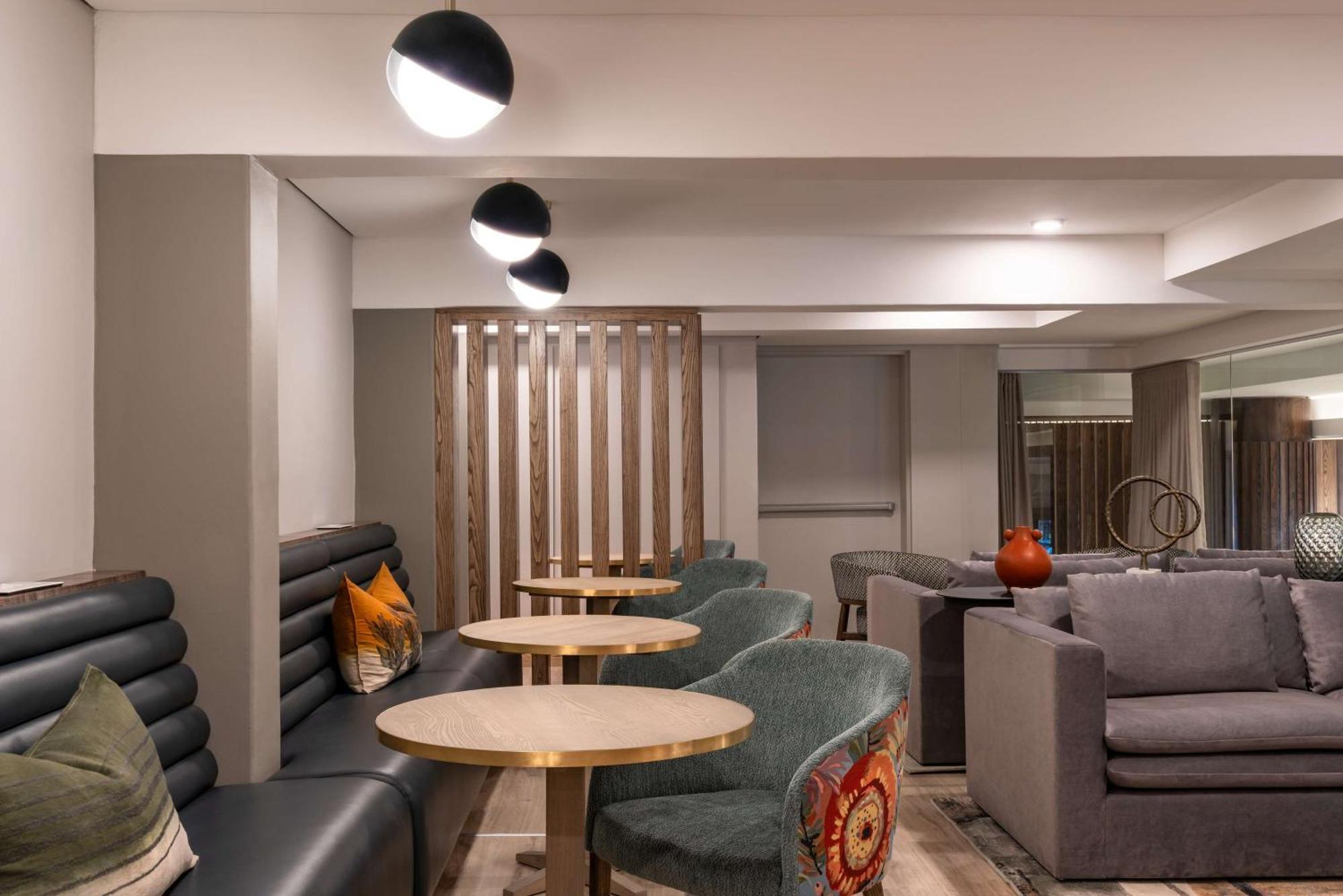 Radisson Hotel Cape Town Foreshore Εξωτερικό φωτογραφία
